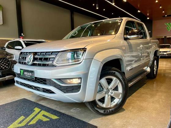 VOLKSWAGEN AMAROK 3.0 V6 TDI DIESEL HIGHLINE CD 4MOTION AUTOMÁTICO